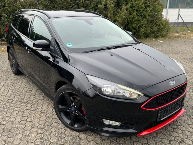 Ford Focus ST-LINE Optik Sport °PDC°Navi°SHZ°TÜV-NEU