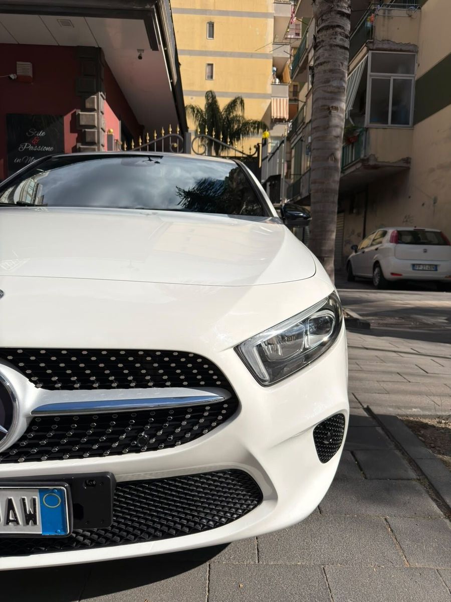Mercedes-Benz MERCEDES CLASSE A 180 CDI 116 CV BUSINESS EXTRA imagem 2