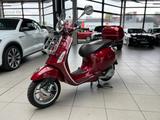 Vespa Primavera 125 ABS Case+Gepäckträger+Helm - Vespa Motorräder in Duisburg