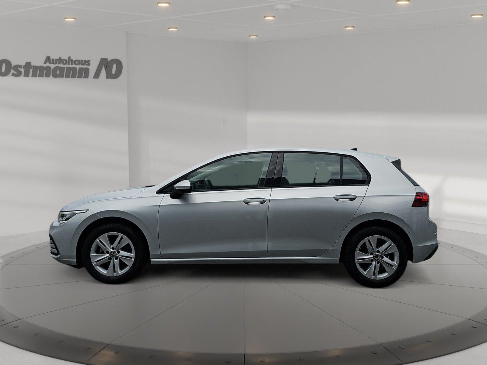 Volkswagen Golf VIII 1.5 TSI Life ACC Akustikglas DynLicht
