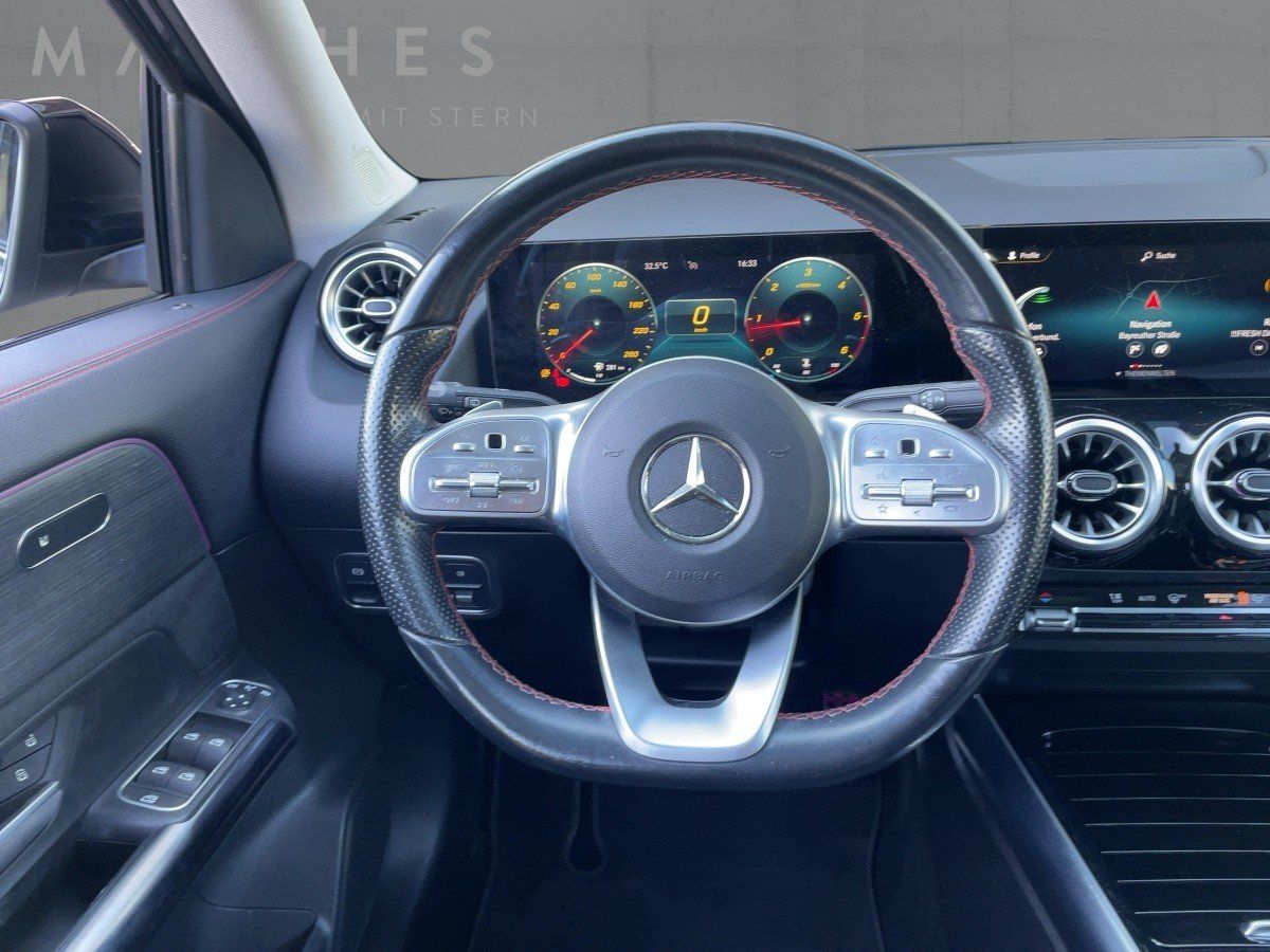 Fahrzeugabbildung Mercedes-Benz GLA 200 d 4M AMG/Night/Pano/360°/LED
