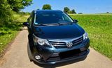 Toyota Avensis Combi 2,2-l-D-4D Edition Edition - Toyota Avensis: 2.4