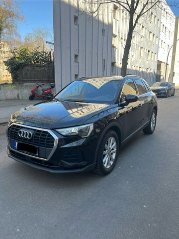 AUDI Audi Q3 Baujahr 2020 mit Wartungsvertrag