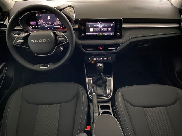 Fabia Tour 1.0 TSI LED+KAMERA+SHZ