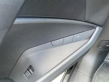 2025 AUDI Q8 E-TRON 缩略图 17