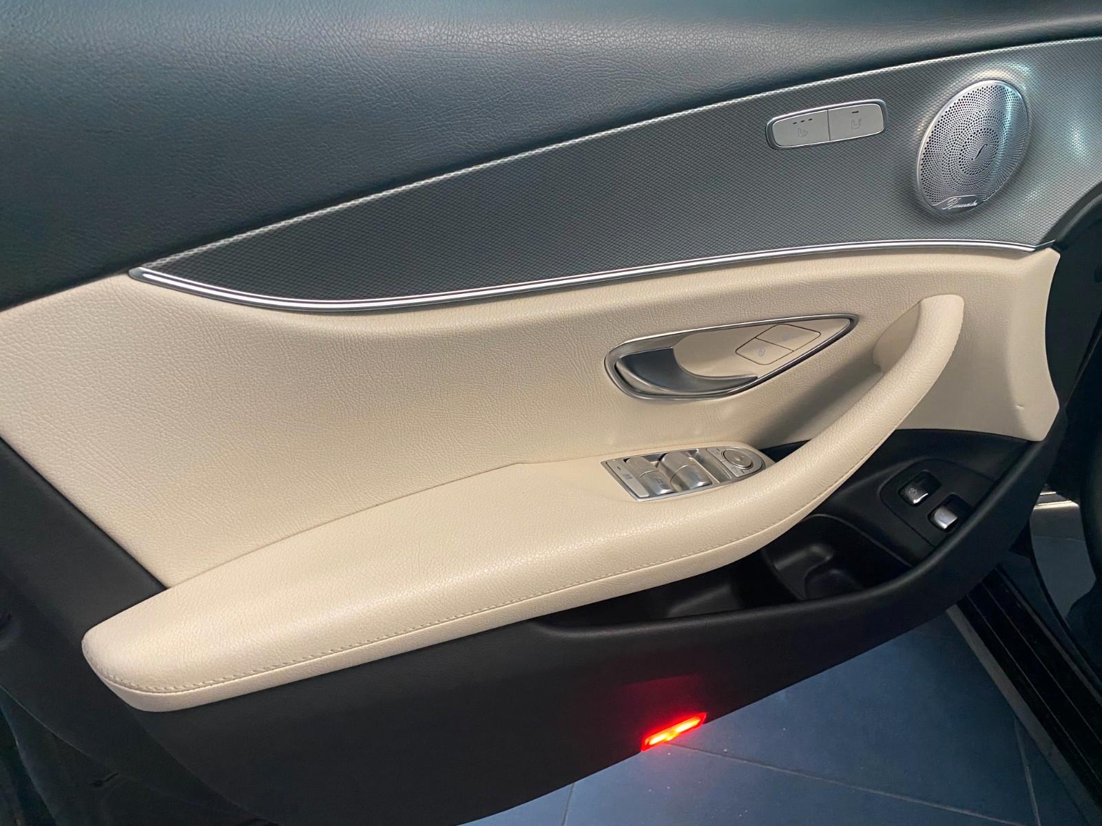 Mercedes-Benz E 220 d T Autom./Burmester/360°/Multibeam/AHK