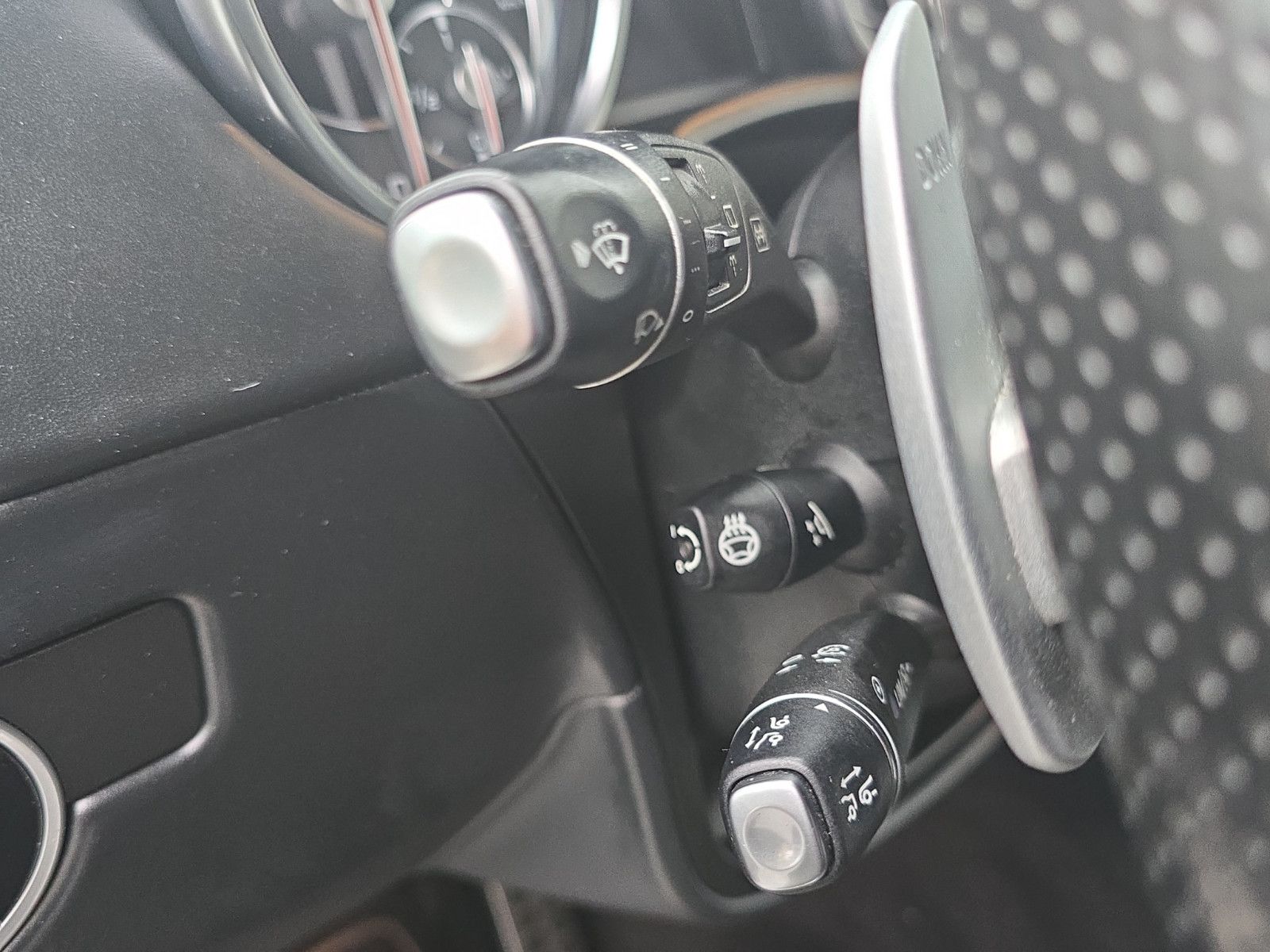 Fahrzeugabbildung Mercedes-Benz G 63 AMG G -Modell DESIGNO