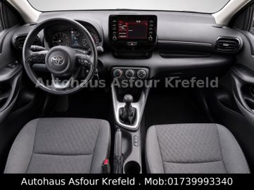 Toyota Yaris - 8