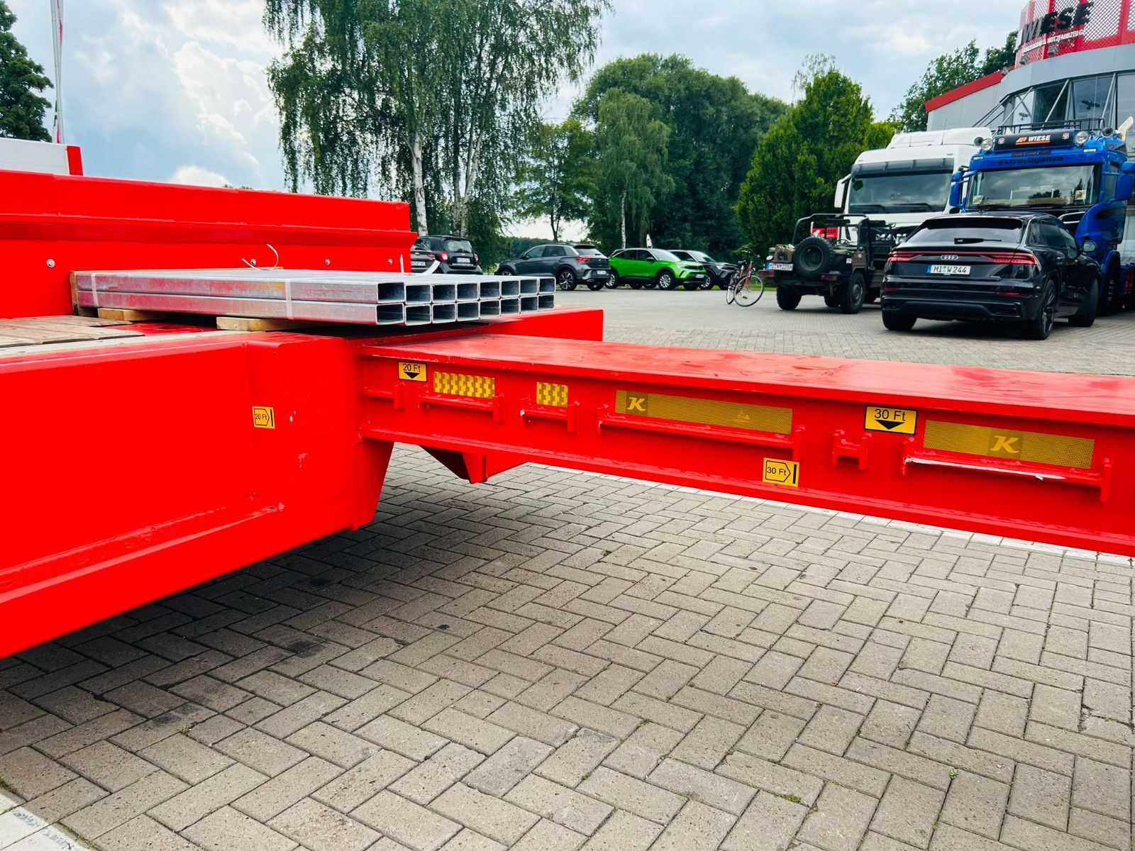 Fahrzeugabbildung Kässbohrer KSLA RJ Mega Jumbo Tieflader mit Radmulden tele