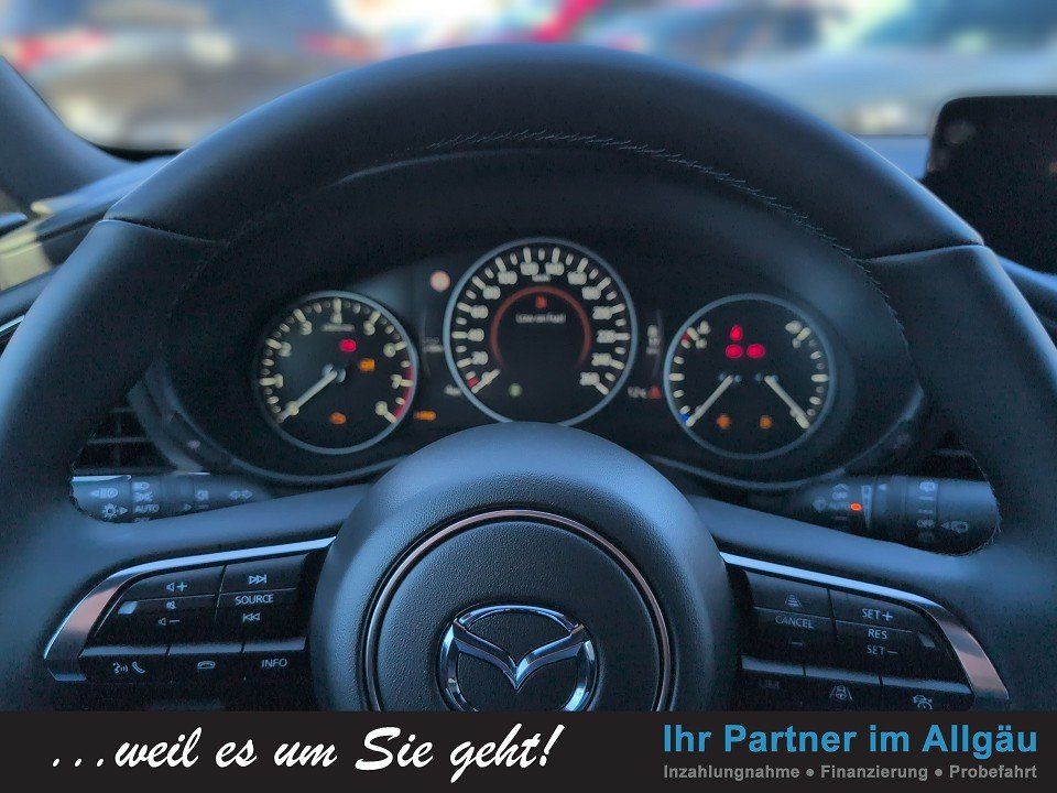 Fahrzeugabbildung Mazda 3 SKY-G 140 TAKUMI NAVI+360+BOSE+HUD+MATRIX+SHZ+