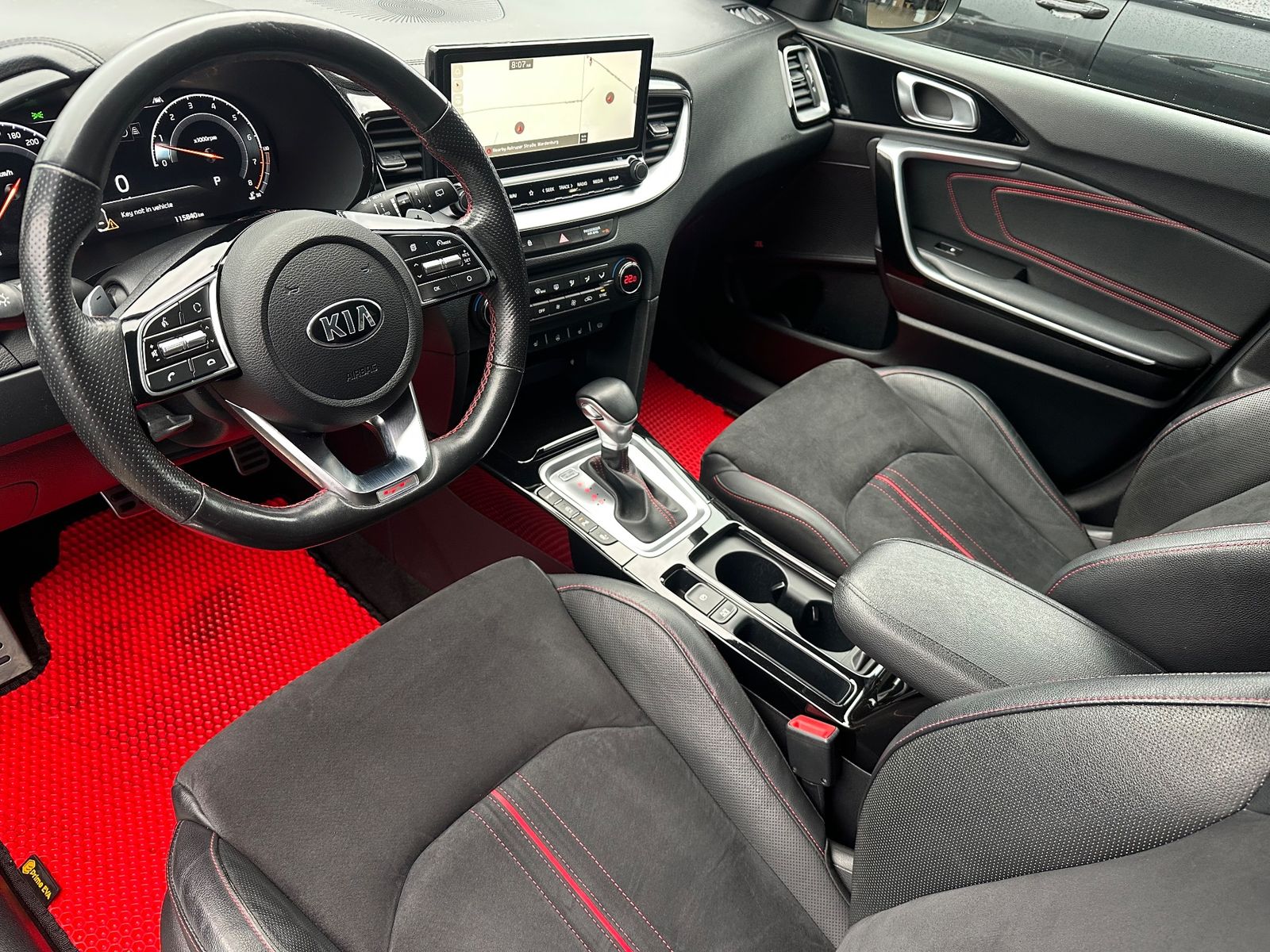 Fahrzeugabbildung Kia pro cee'd / ProCeed 1.6 T-GDI DCT7 GT NAV+LED