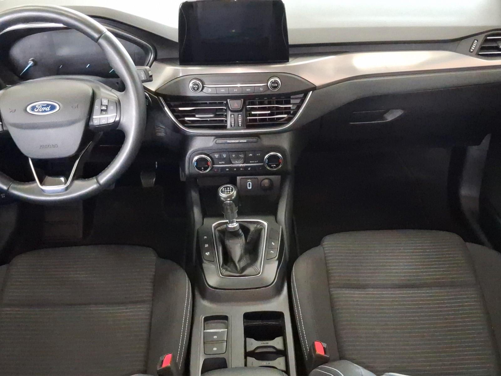 Ford Focus Turnier 2.0 Titanium,Navi,LED,Tempo,Kamera