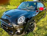 MINI Cabrio "S" JCW Ausstattung