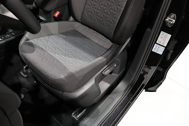 Tiguan Life 1.4 eHybrid TravelAssist AHK Navi Ka