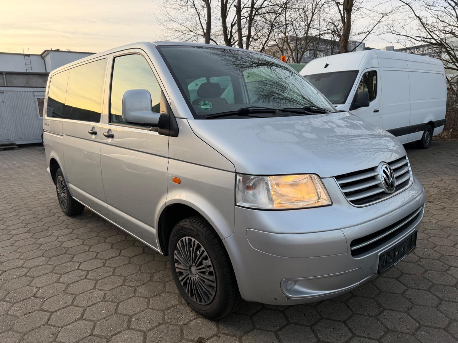 Volkswagen T5 Transporter Bus Multivan Startline Klima