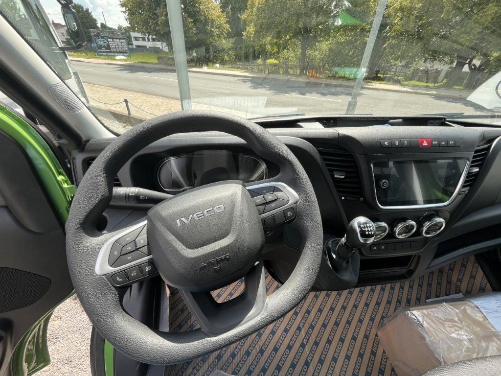 Fahrzeugabbildung Iveco Daily 35S14 D