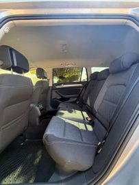 Volkswagen Passat Variant - 11