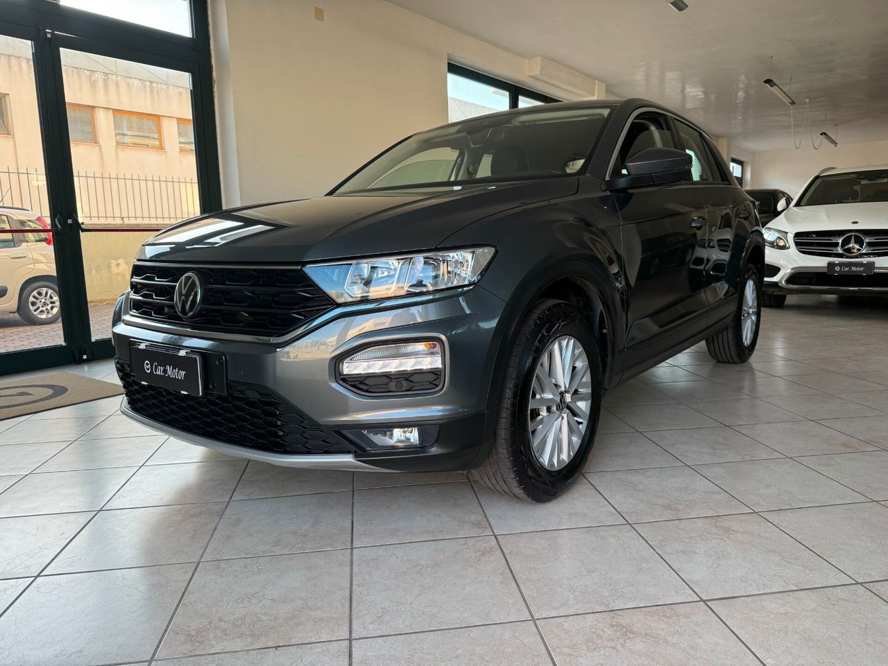 Volkswagen T-Roc 2.0 TDI SCR 150 CV Business Blu