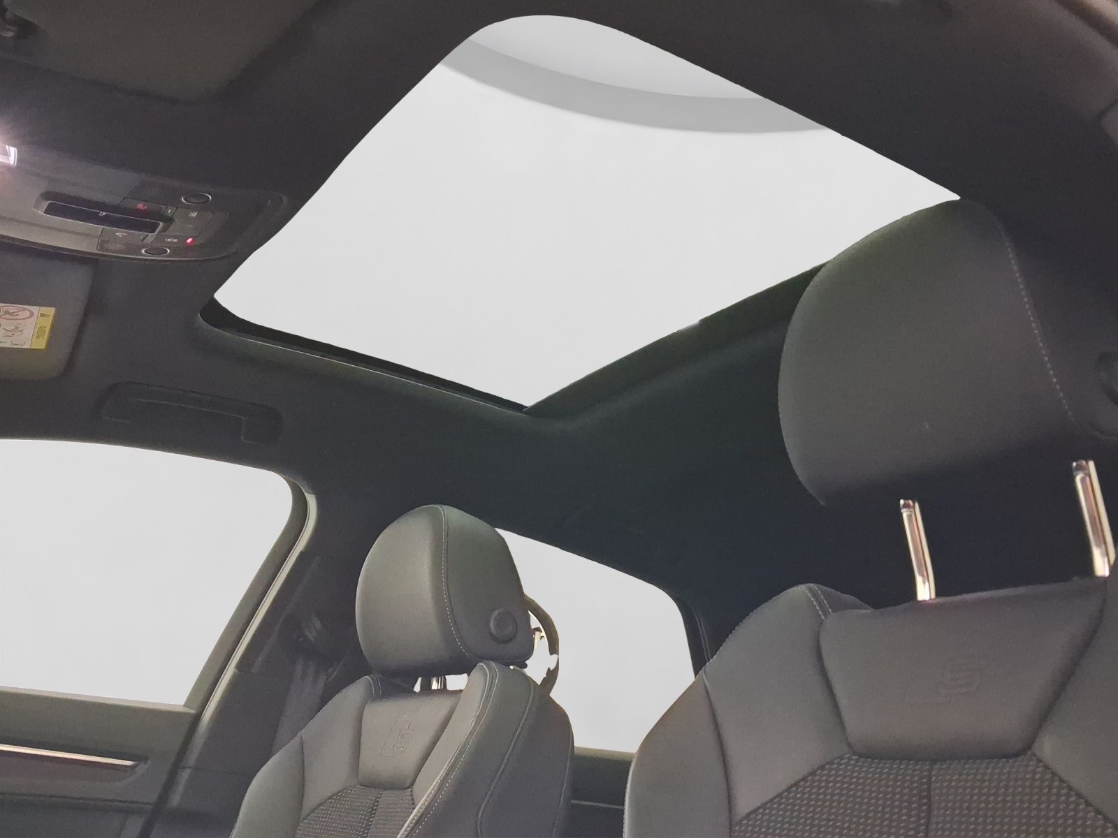 Audi Q3 Sportback 45 TFSI e 2x S LINE PANO LM20 SONOS foto 18