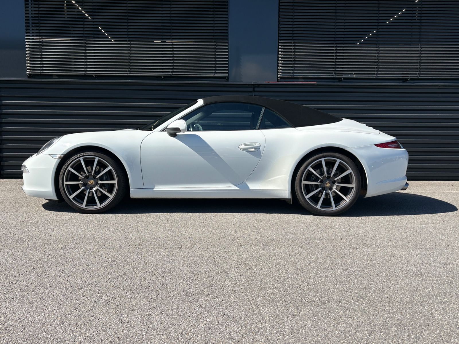 Porsche Porsche 911 -991 Carrera Cabrio- SAUGER-CHRONO-ABG
