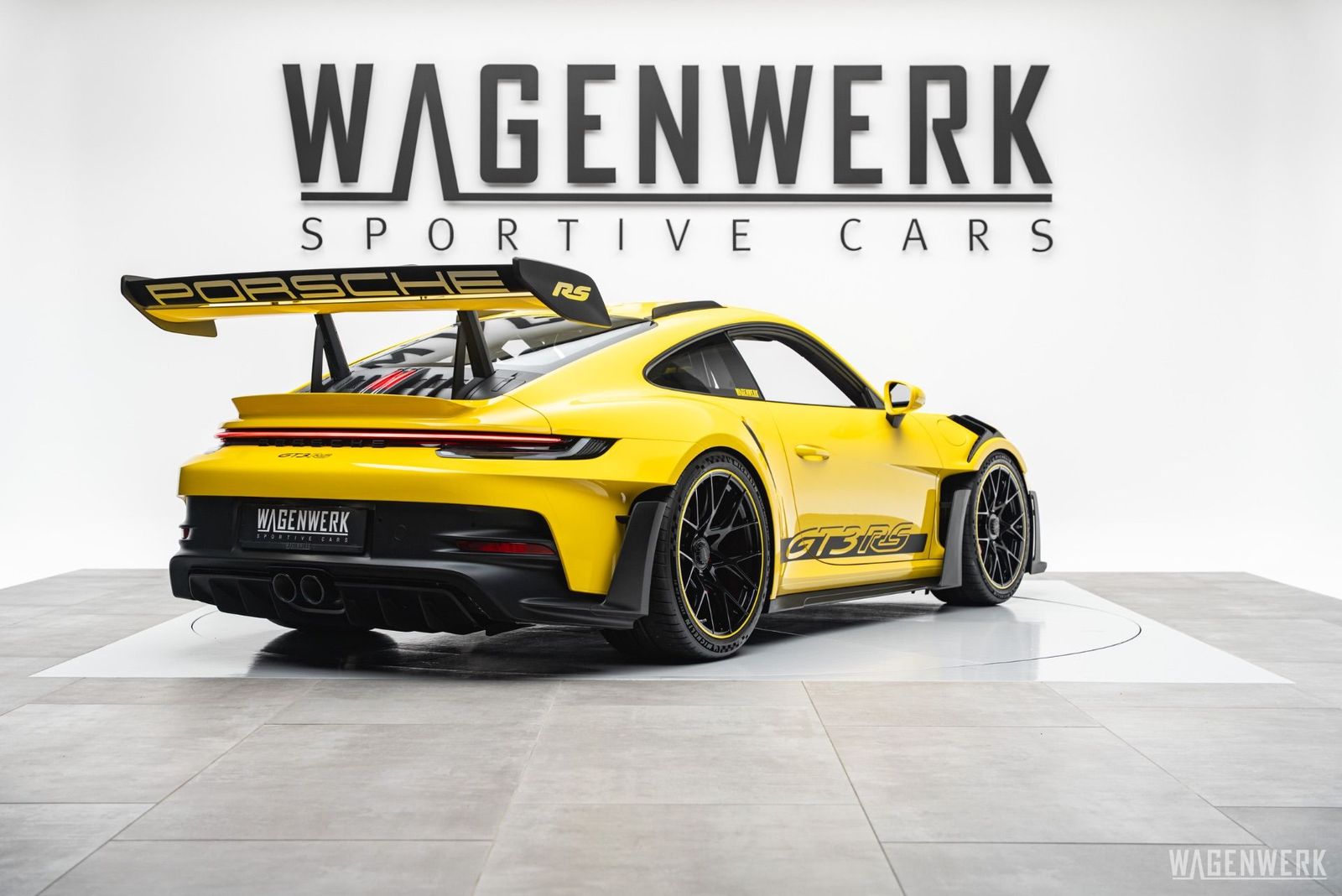 Porsche 992 GT3 RS PDK RACINGGELB CLUBSPORT 90LITER PDLS imagem 3