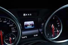 MERCEDES-BENZ SLC 180 Roadster*AMG-Line*Panorama*Airscarf*18"