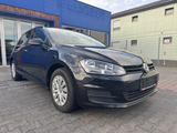 Volkswagen Golf VII Lim. Trendline BMT*Klimaanlage*PDC - VW Golf Gebrauchtwagen in Wiesbaden