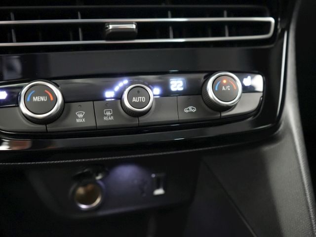 Mokka B ELEGANCE+NAVI+RÜCKFAHRKAMERA+SITZ-/LENKR