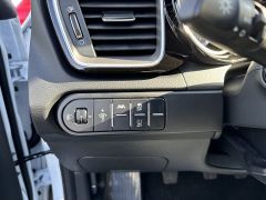 KIA XCeed 1.0T 100 VISION KOMFORT KIA XCeed 1.0T 100 VISION KOMFORT