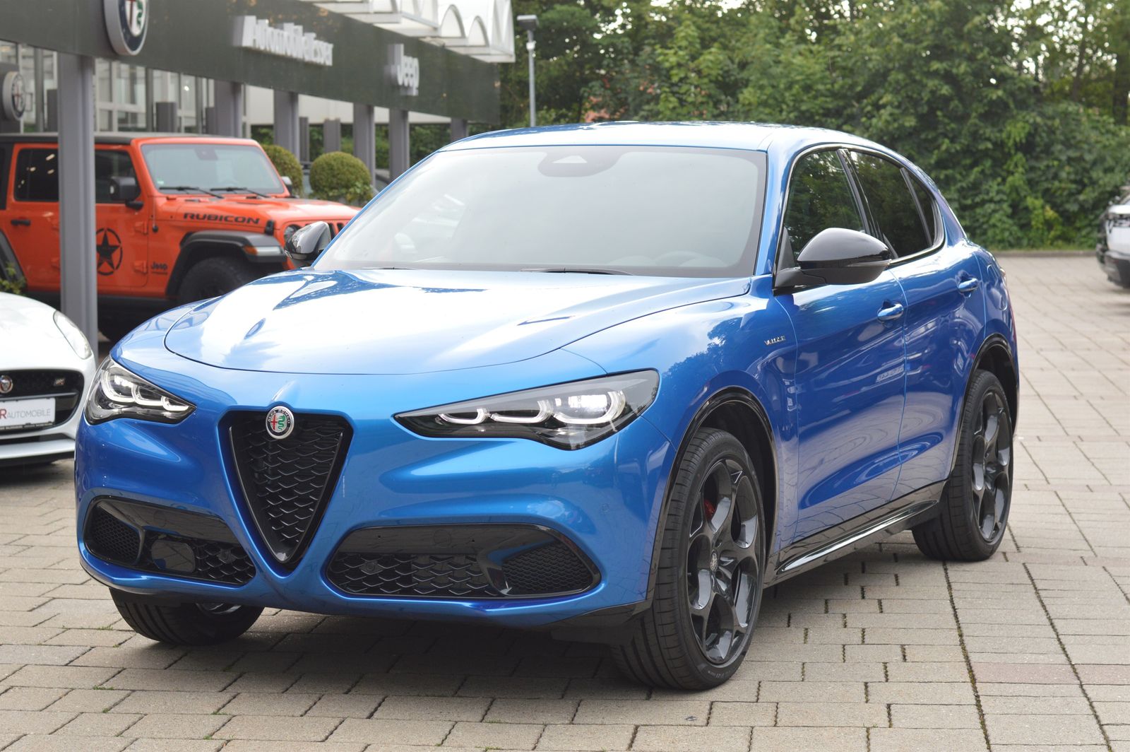 Alfa Romeo Stelvio Veloce Q4 210PS/AHK/21"LM/PREMIUM-PAKET