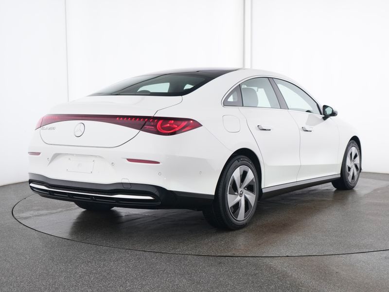 Fahrzeugabbildung Mercedes-Benz CLA 200 EQ Progressive DriveAssist+Pano+Keyless