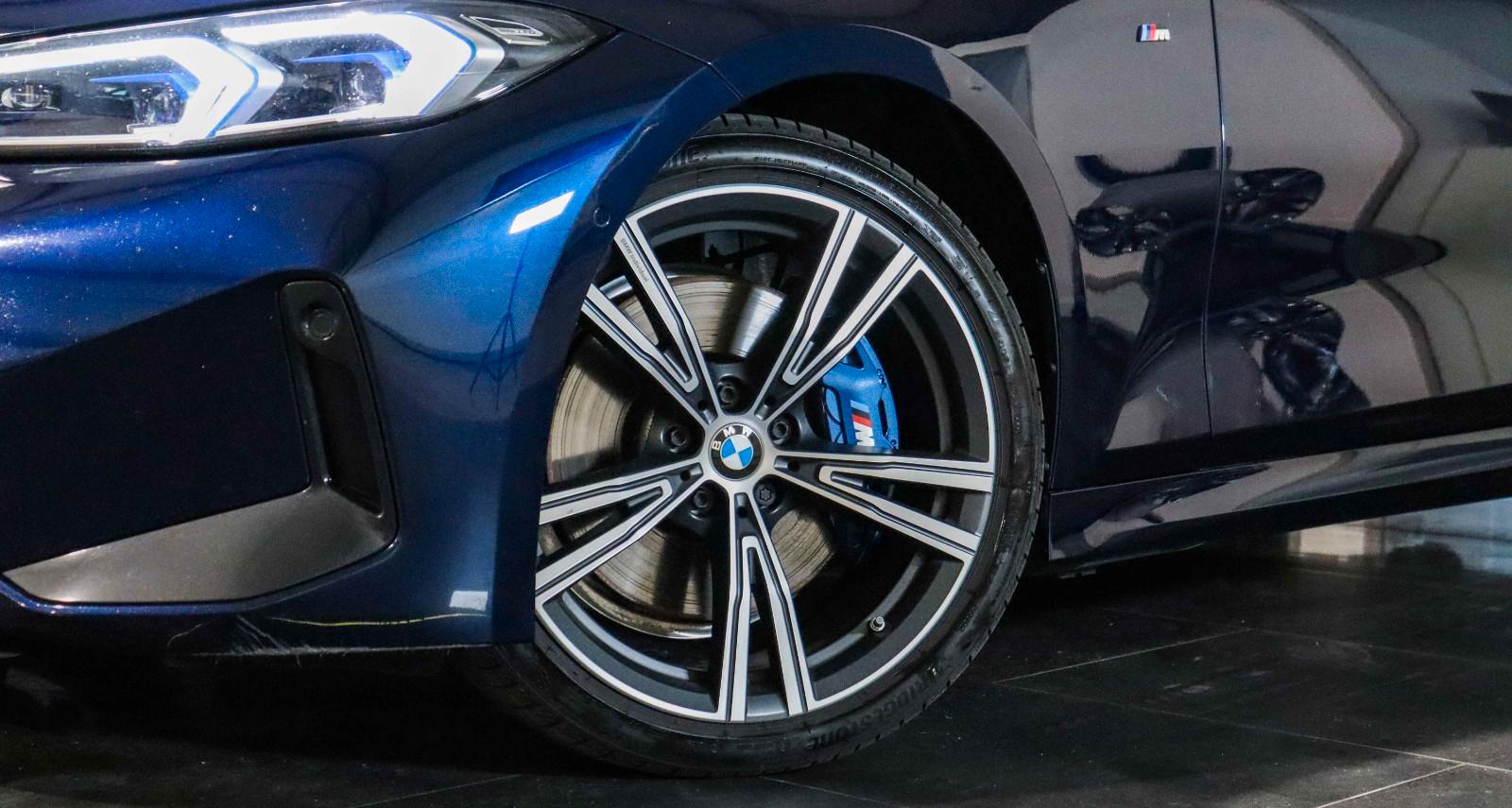 BMW M340d xDrive Limo H&K*PANO*KAMERA*STDHZ*KEYLESS