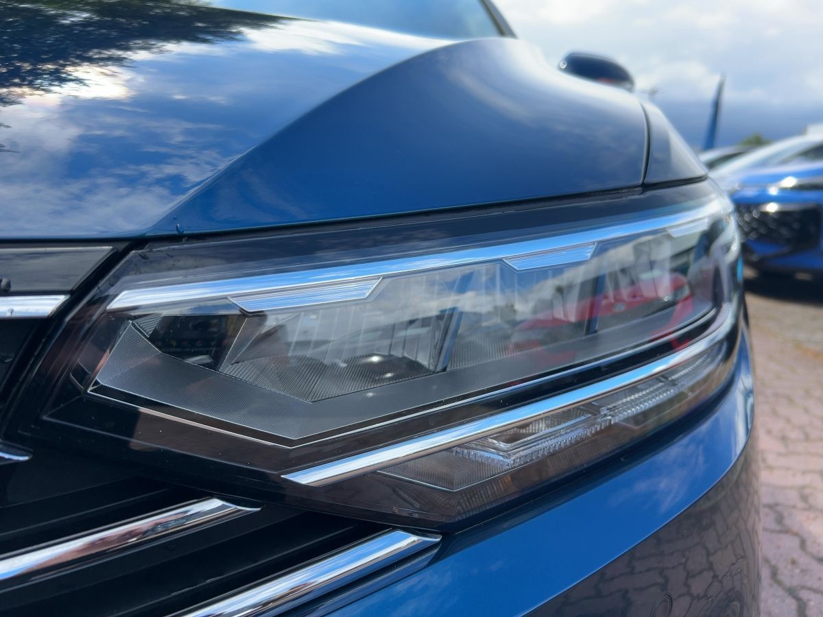 Volkswagen Passat Variant - Bild 17