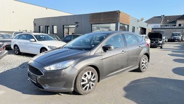Ford Focus - 1