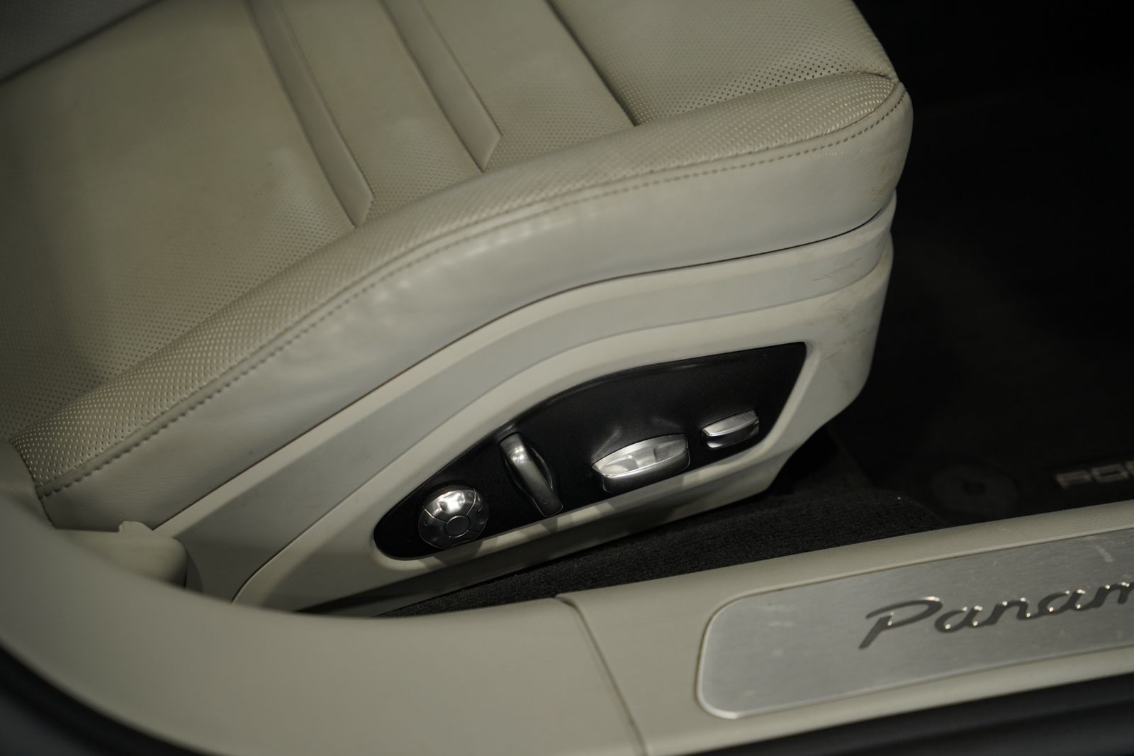 Porsche Panamera Turbo Sport Turismo 2H Chrono LUFT Pano foto 16