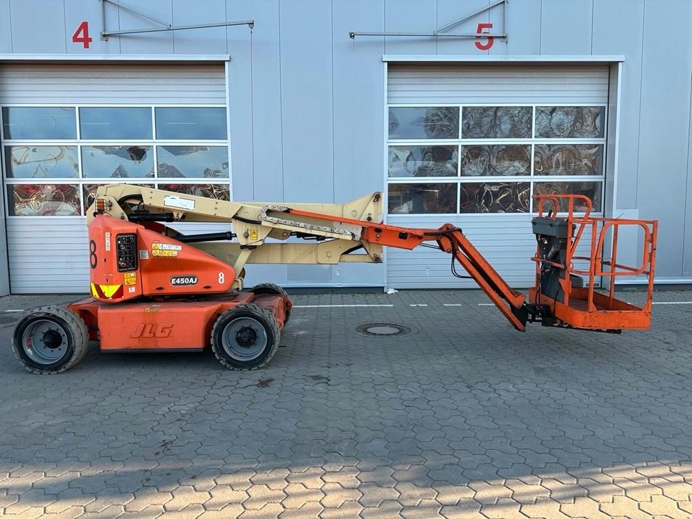 JLG E 450 AJ