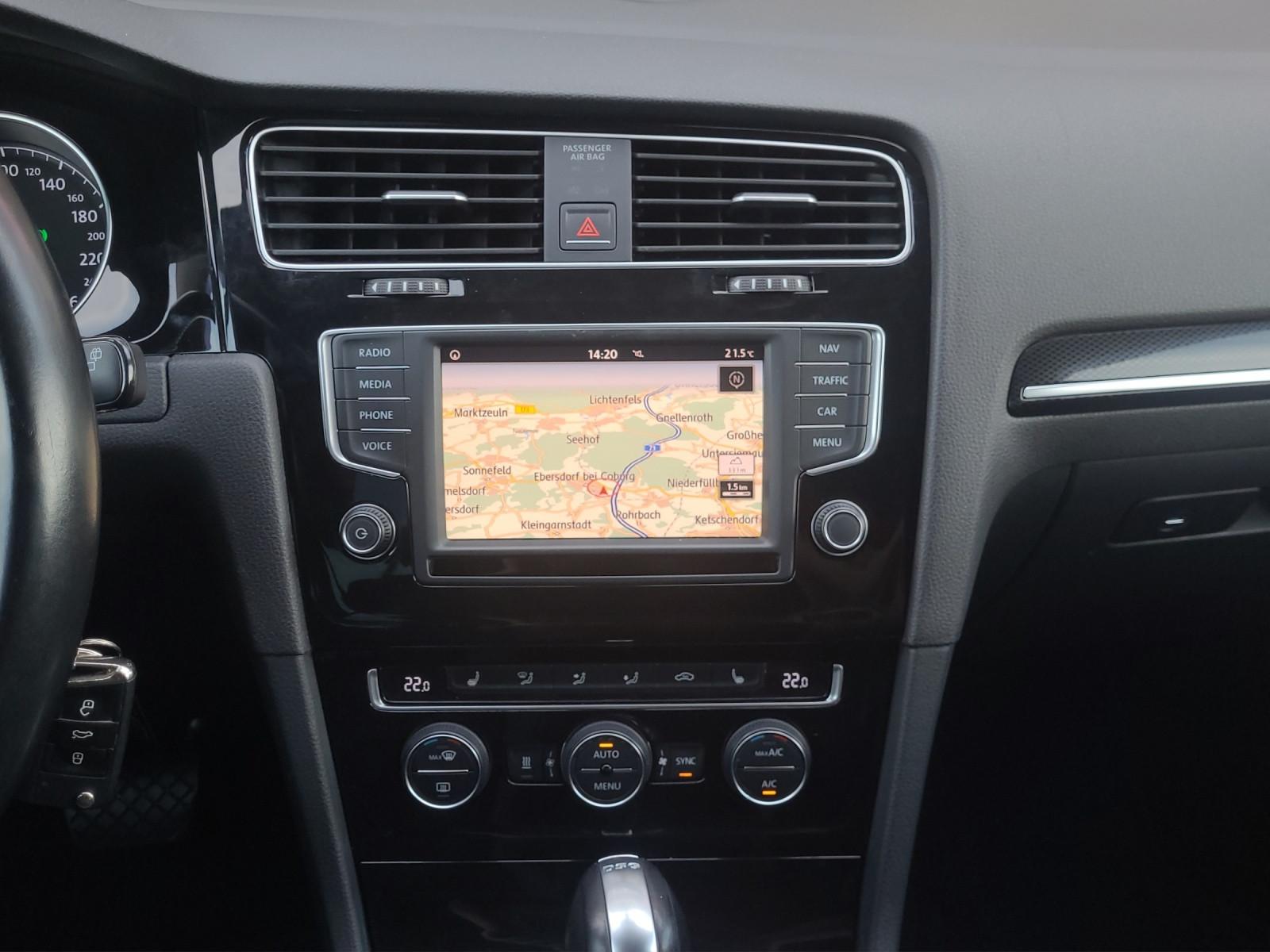 Volkswagen Golf VII Variant Highline *Bi-Xenon*Alcantara*
