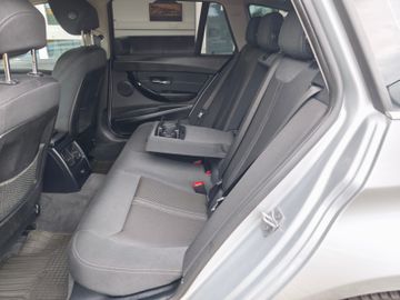BMW 318d Advantage*LED*Navi*SHZ*PDC*