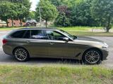 BMW 520d Touring SportLine Kombi*HeadUp*Sitzheizung - BMW 520 von privat