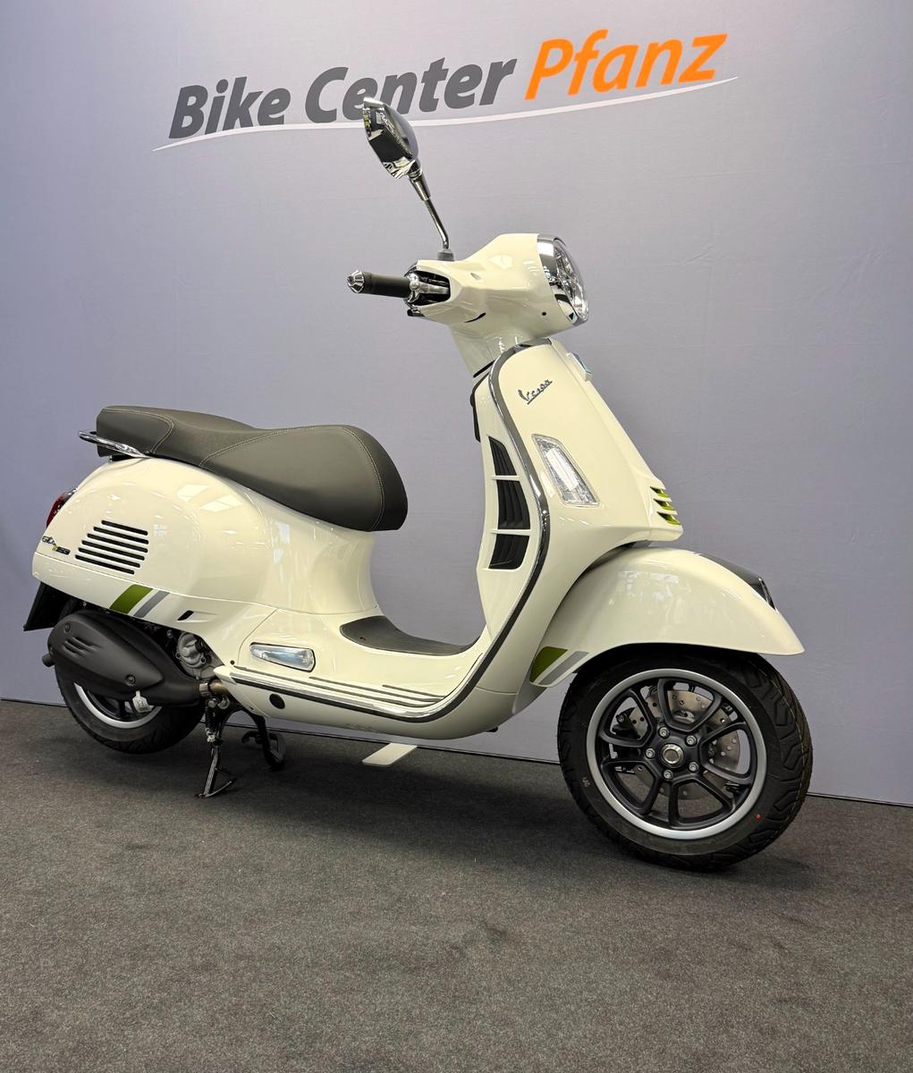 Vespa GTS Super Tech 310, Aktion, 4J. Garantie Neu