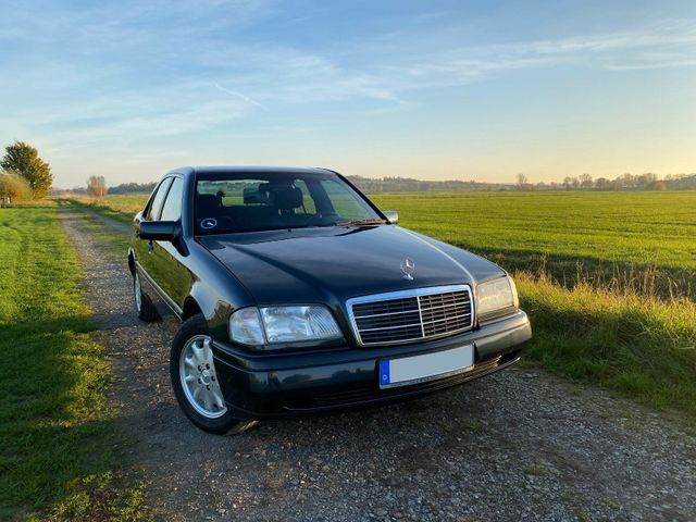 Mercedes-Benz C280 W202 Classic