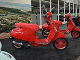 Vespa Primavera RED 50 - VESPA ROT
