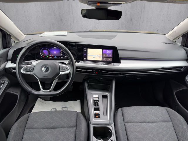 Golf VIII Life 1.5 eTSI DSG/NAVI/L+S/SHZ/LED/