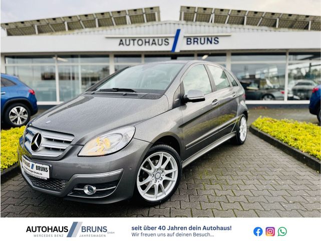 Mercedes-Benz B 180 SPORTPAKET, Navigation, PTS, SHZ, Spiegel 