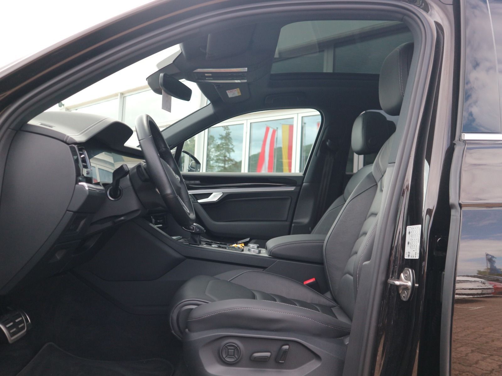 Volkswagen Touareg - Bild 9