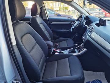 Audi Q3 - 11