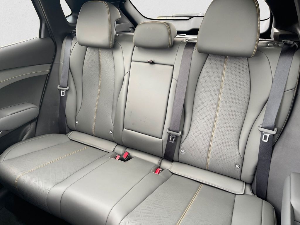 BYD ATTO 3 Evo Excellence Allrad HUD Panoramadach - Bild 7