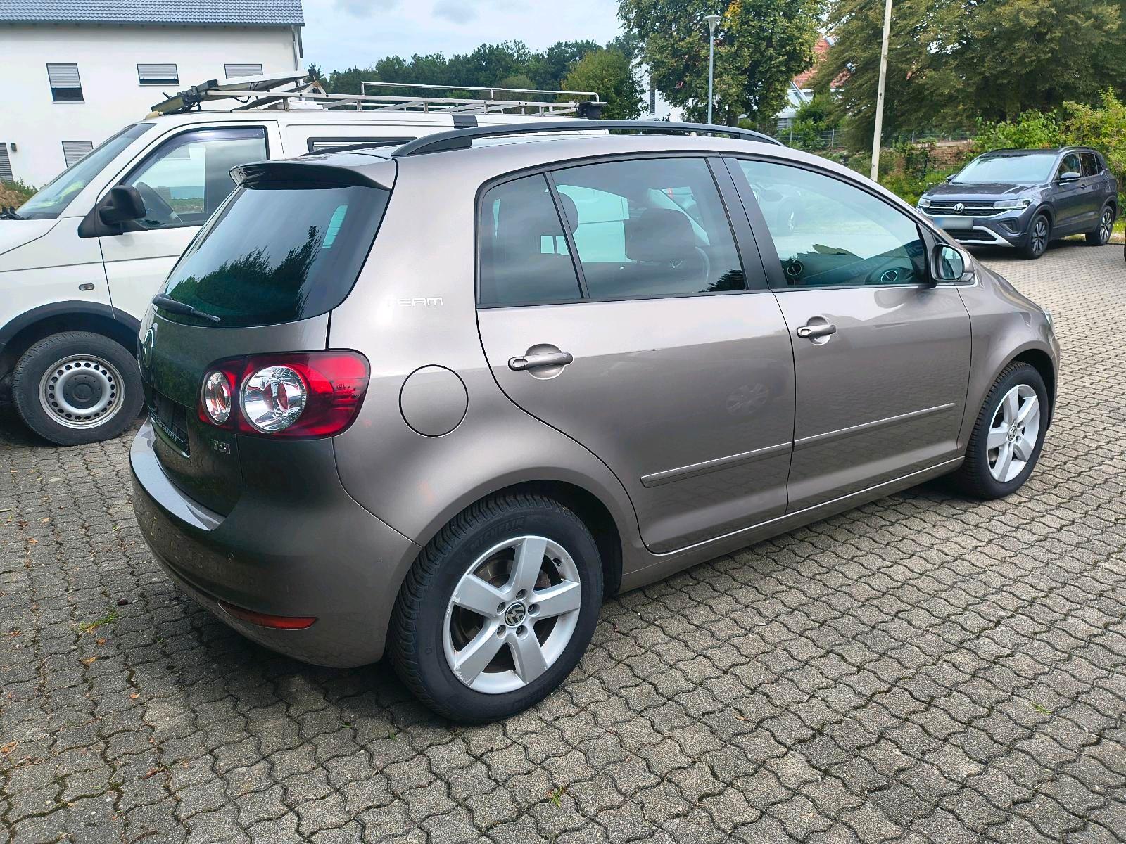 Volkswagen Golf Plus 2011 — photo 10
