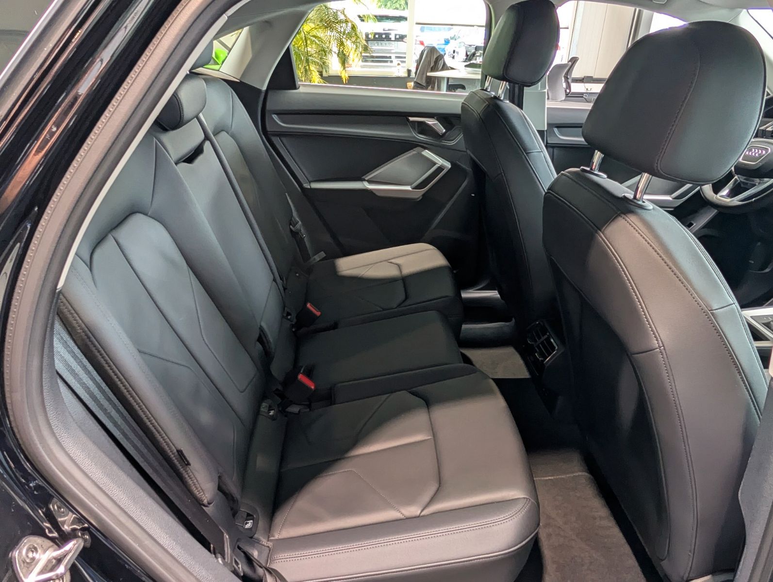 Audi Q3 35 TDI Sportback S tronic S line 8-fach foto 11