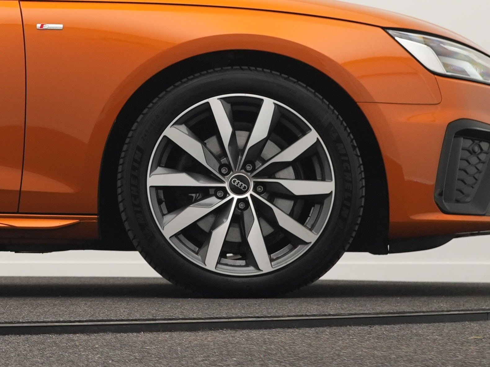 Audi A4 - Bild 50